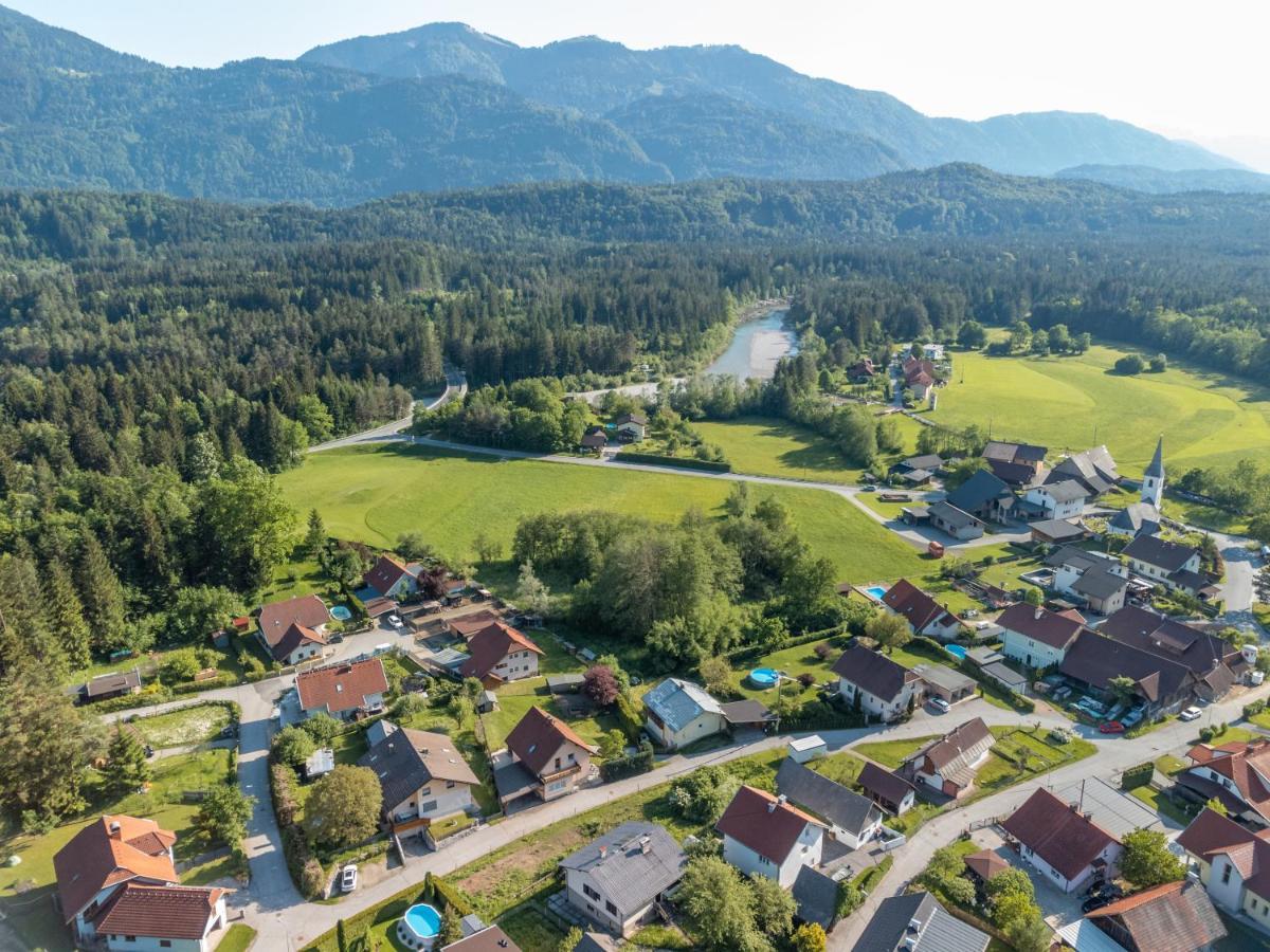 Ferienhaus Auszeit Natur Villach Luaran gambar
