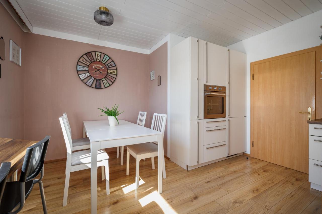 Ferienhaus Auszeit Natur Villach Luaran gambar