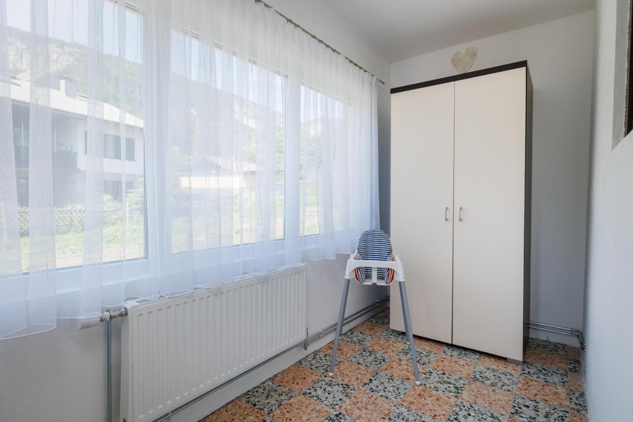 Ferienhaus Auszeit Natur Villach Luaran gambar